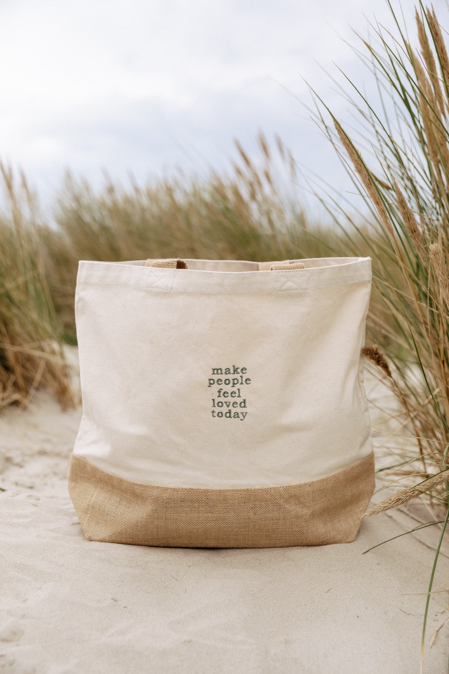 make people feel loved today