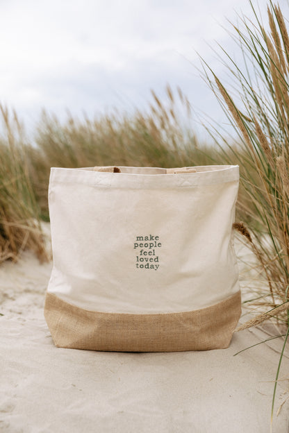 make people feel loved today